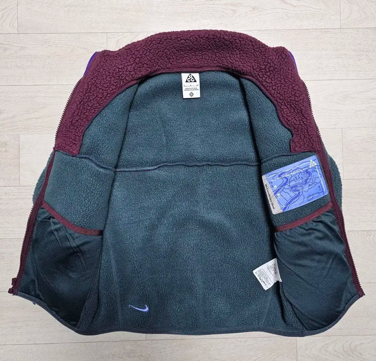 日本 NIKE ACG キッズ ジュニア 起毛 ボア フリースジャケット サイズ130