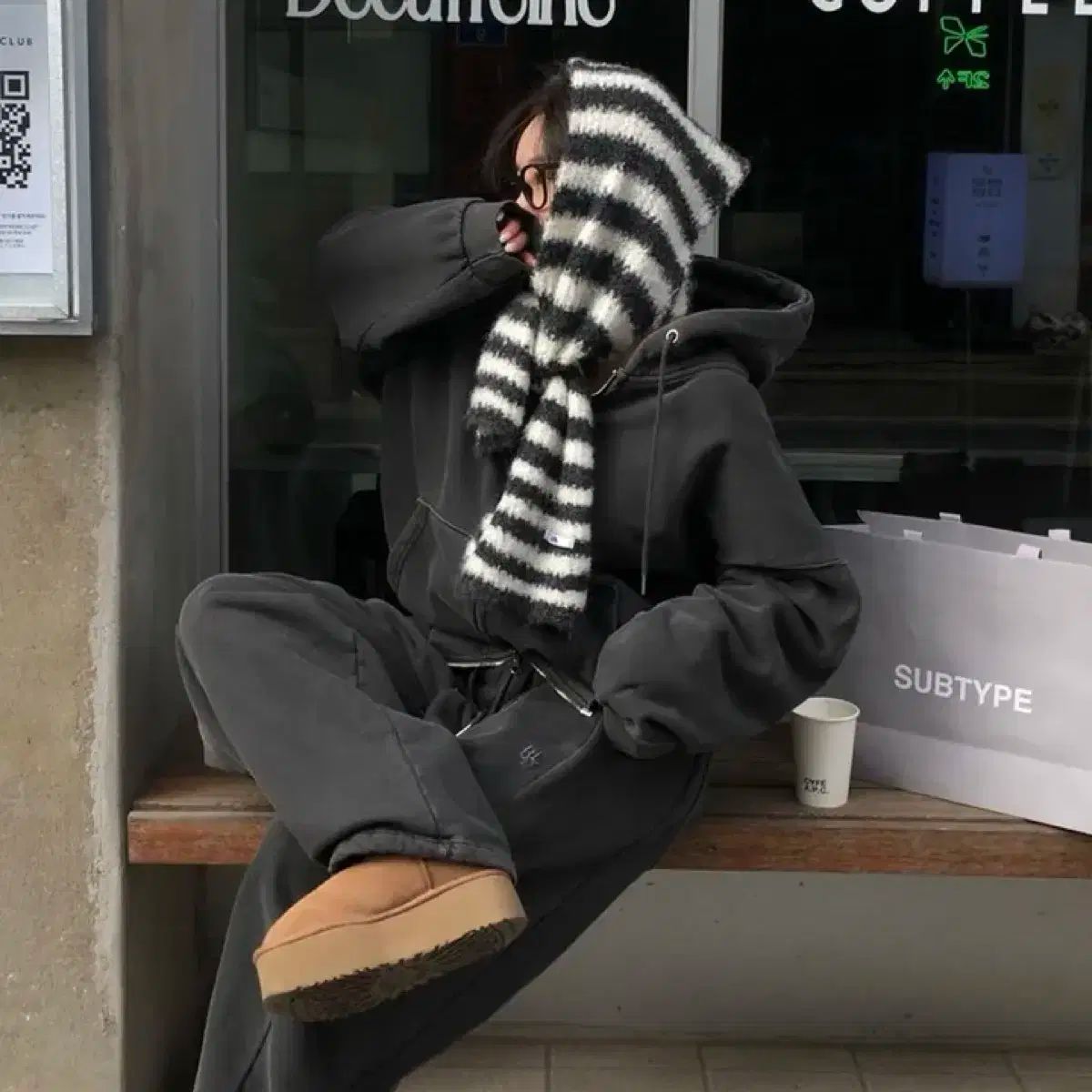 エイブリー ベリーデリー ピグメント トレーニングウェア セット MAAHADDERANG_COM