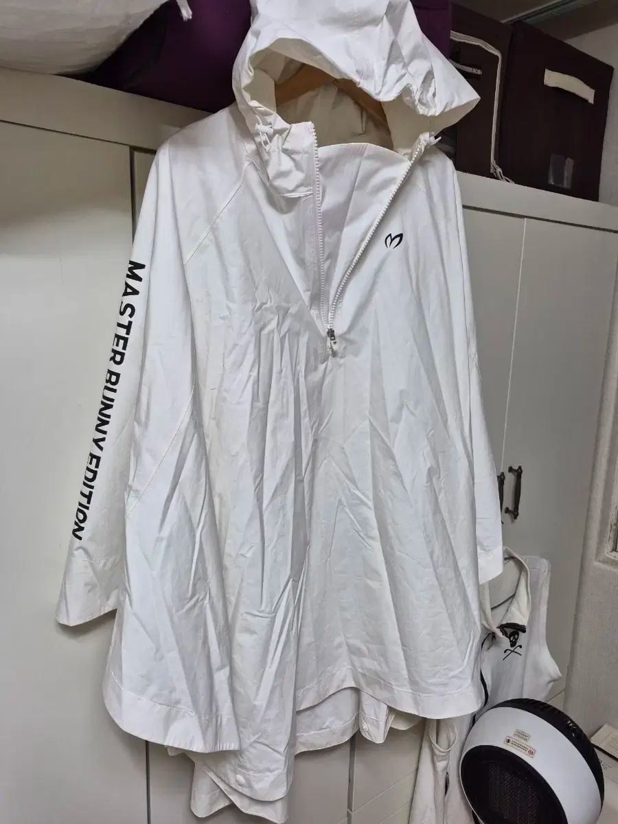 マスターバニーエディション ビンチ コート型 レインコート ウィンドブレーカー 白 1 90