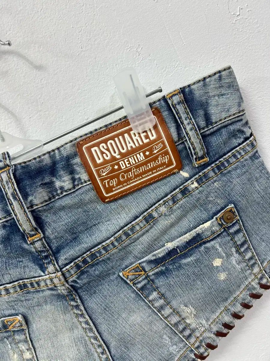 DSQUARED2 ディースクエアード2