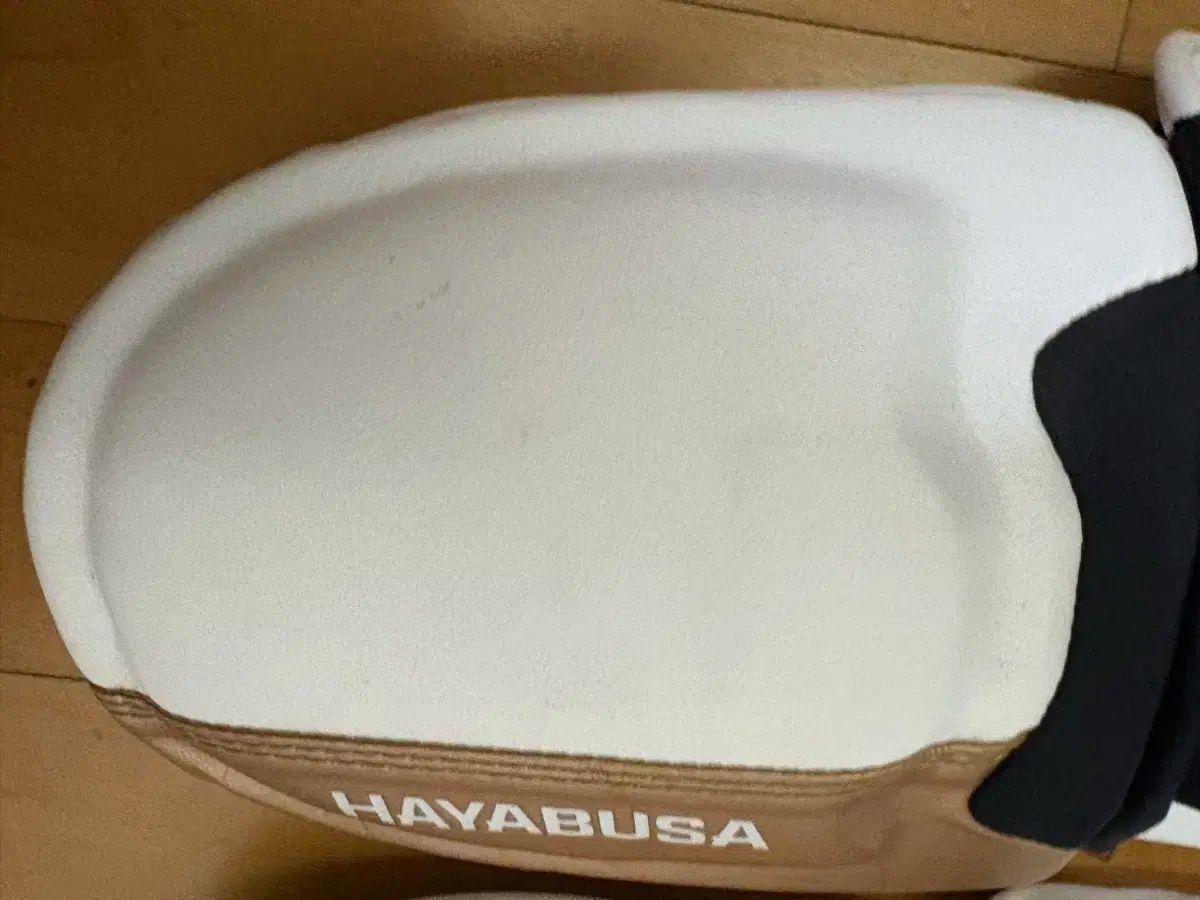 ハヤブサ シンガード すね サポーター LLC-HASEGAWATOSO_COM