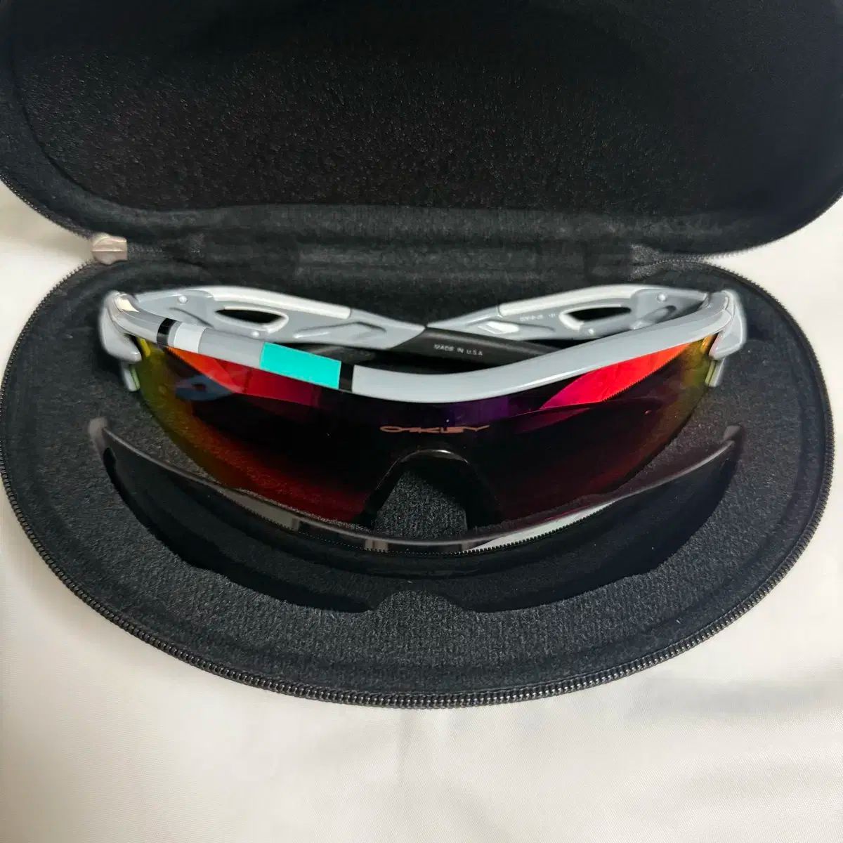 オークリー 30周年 モデル レーダーロック グレー