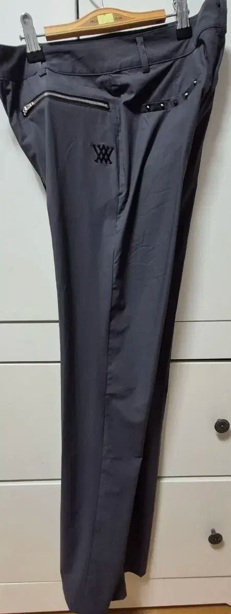 AW アニュー ゴルフ グレー レディース ズボン 44