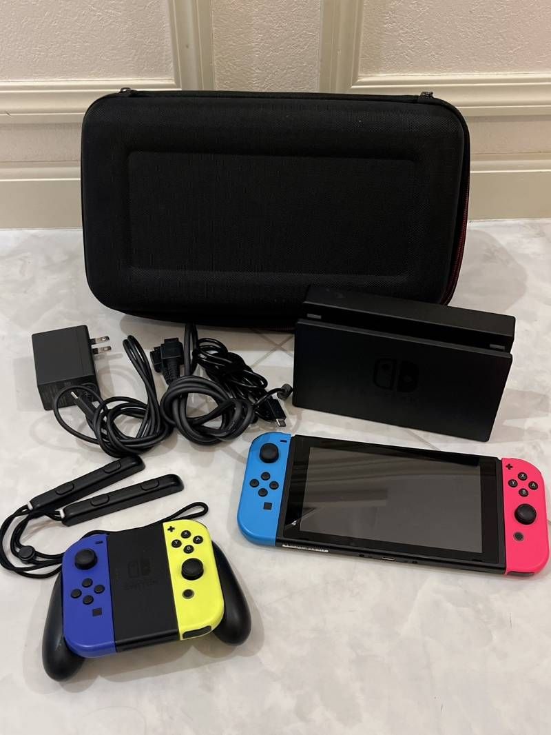 任天堂Switch / HAC-001 ※初期化済み 61Oc3JWrXcL._AC_UL210_SR210,