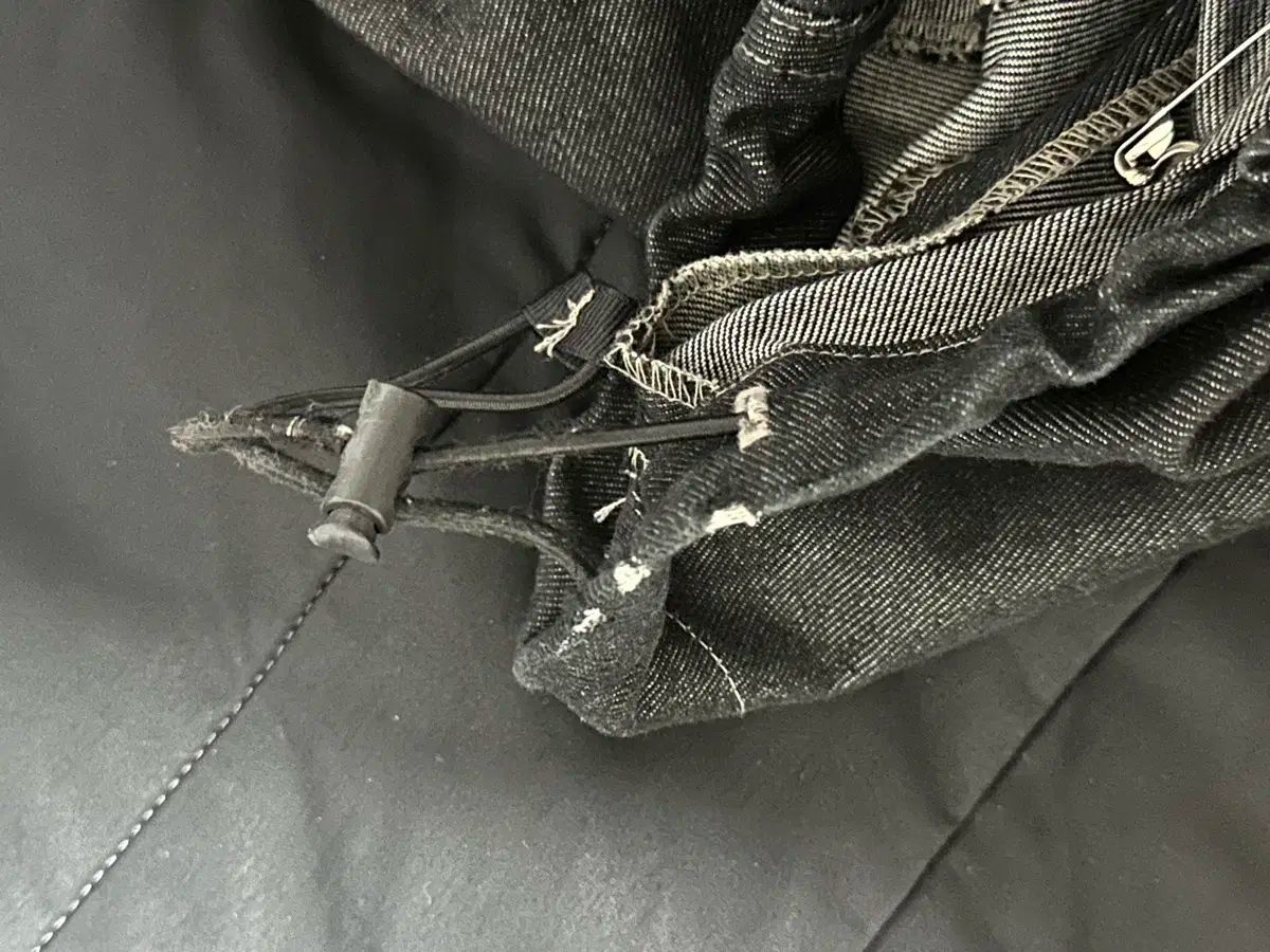 アーカーM 98 ピンタック デニム パンツ 1 DECORATOM_COM_BR