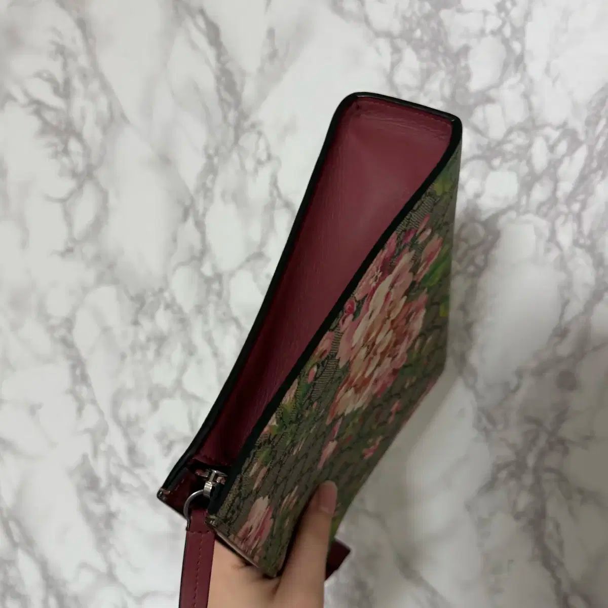 ルーム クラッチバッグ