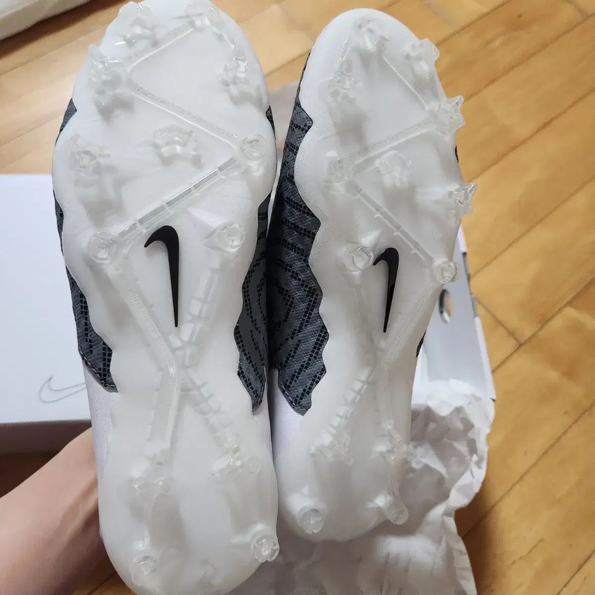 ナイキ サッカーシューズ 日本版 235 LLC-HASEGAWATOSO_COM