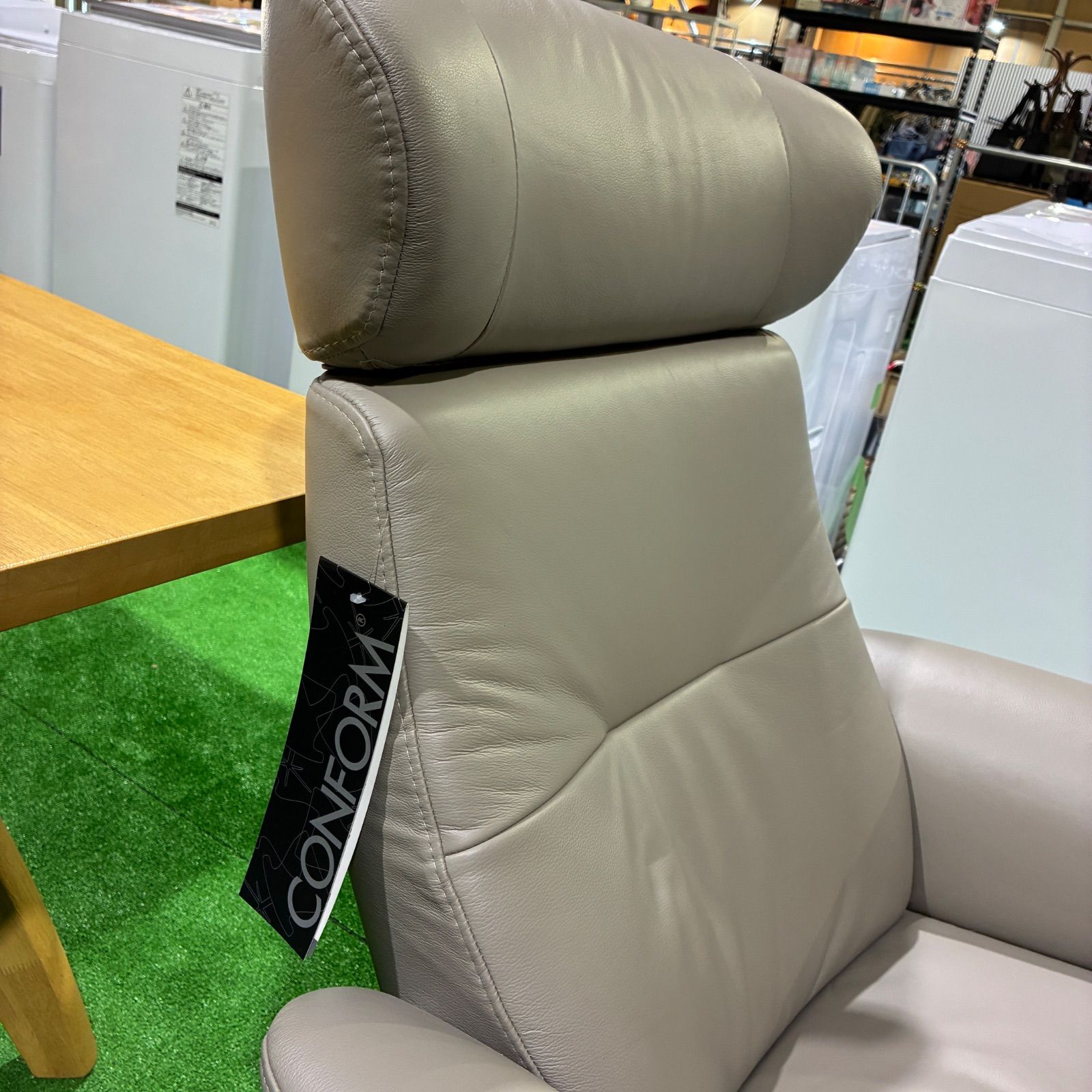 スウェーデン製 コンフォルムパーソナルチェアー Timeout Cat.20