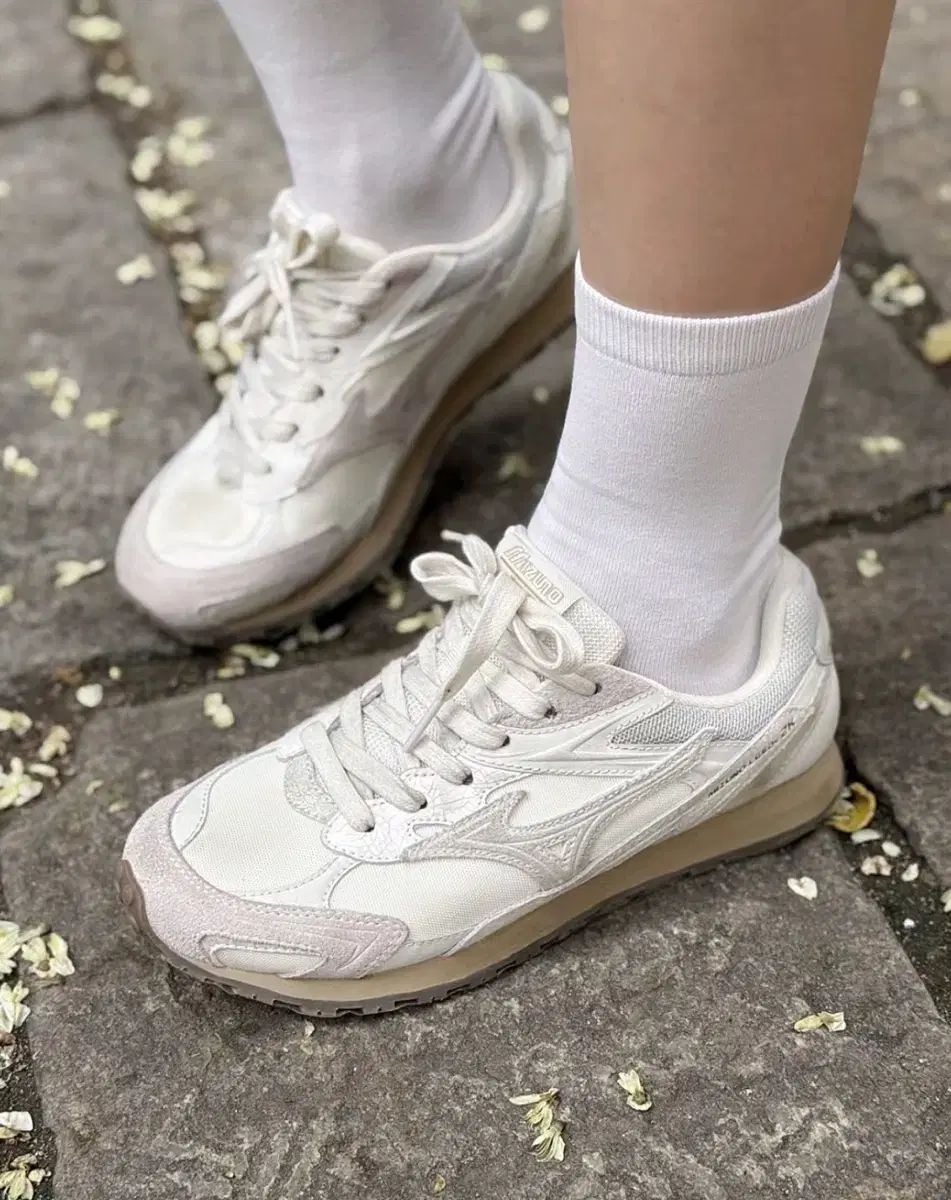 ミズノ LG 60 S 2 K ソフト クラウド 白 245