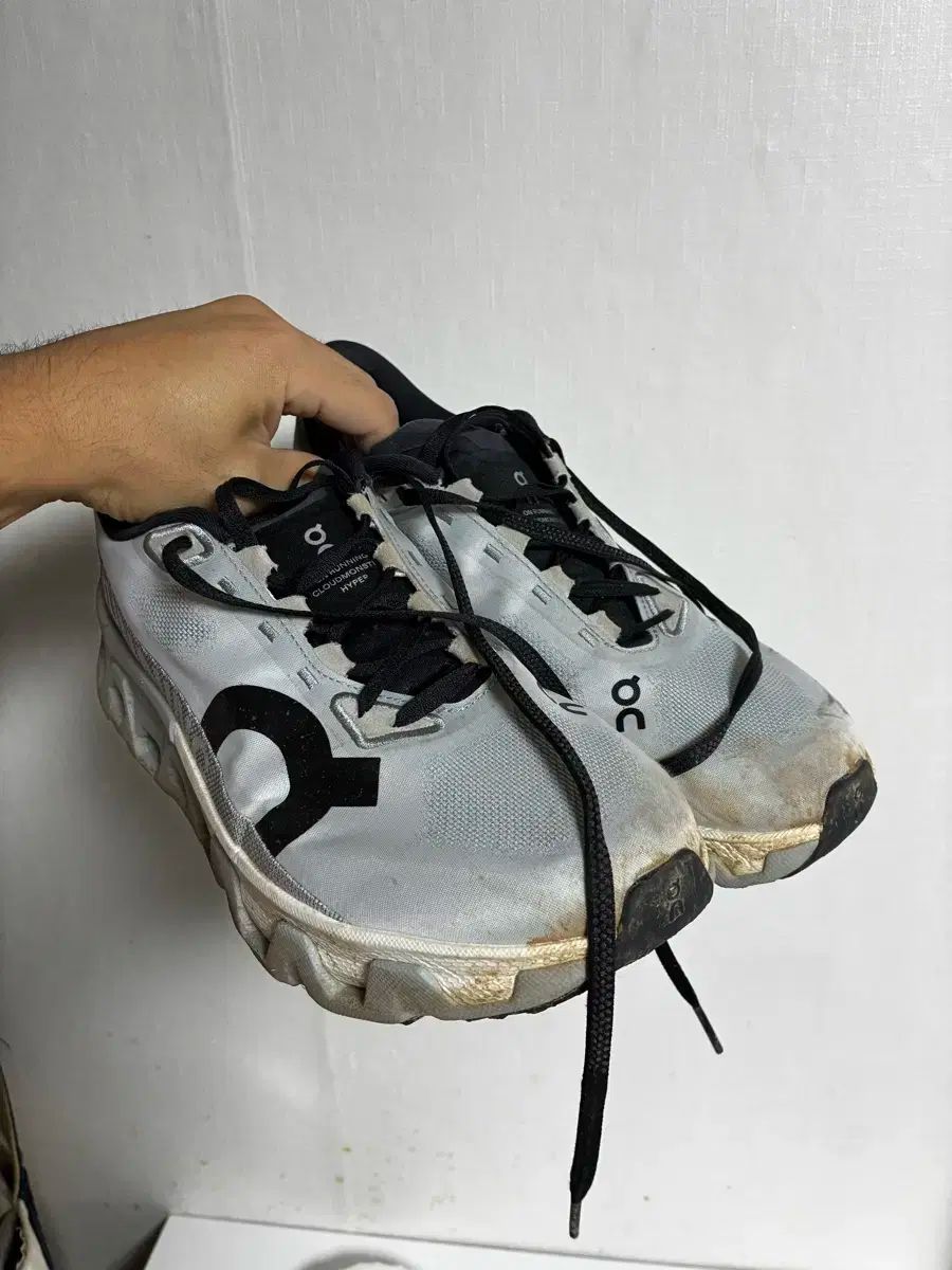 265 正価 270 単ランニング クラウド ハイパー 迷色