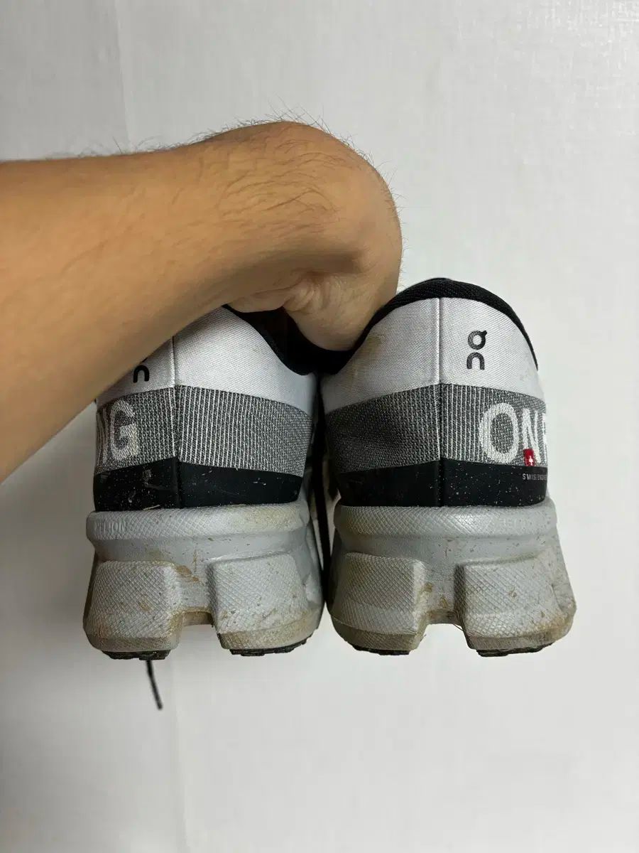  265 正価 270 単ランニング クラウド ハイパー 迷色 その他 靴