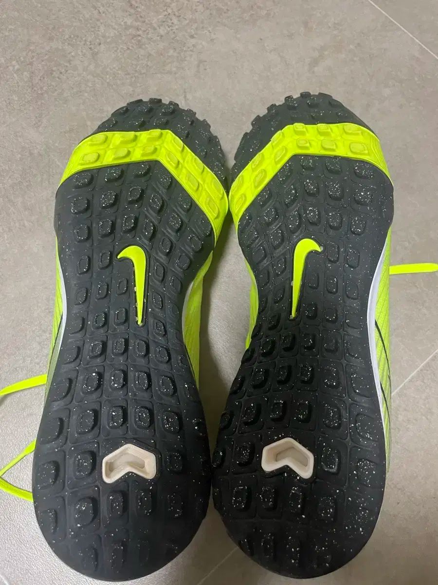 マーキュリアル ベイパー16