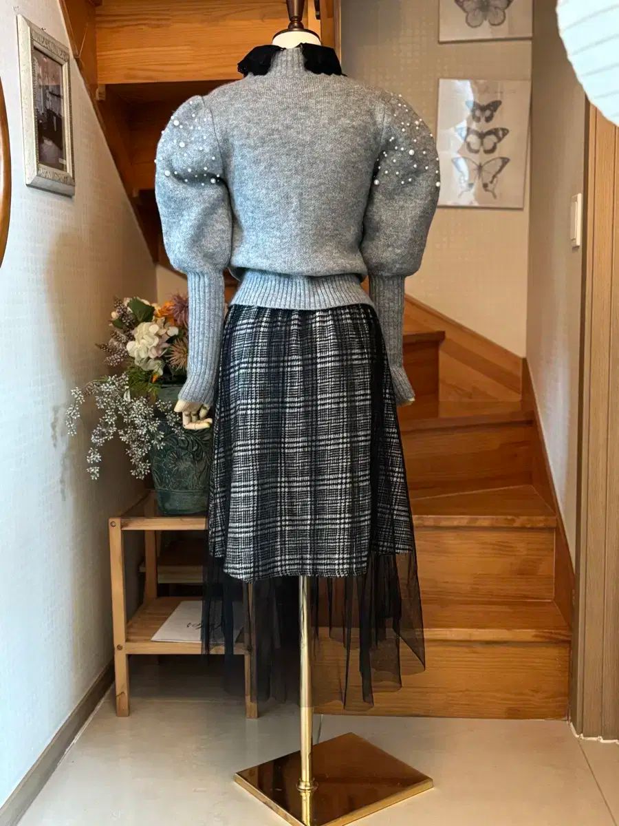 パール装飾ニット