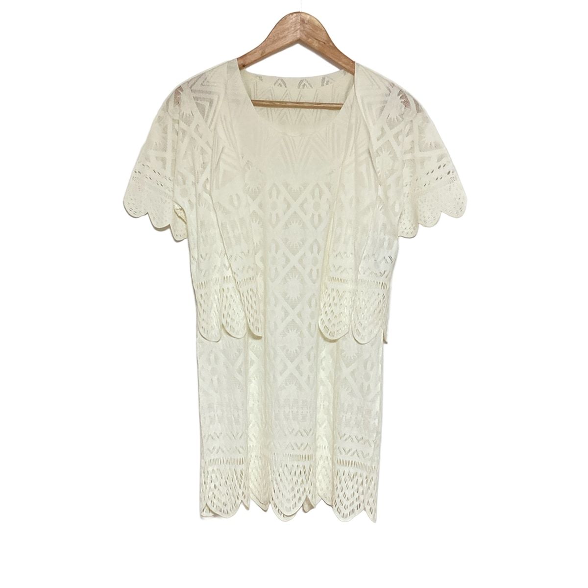 PLEATS PLEASE プリーツプリーズ ワンピースセットアップ レディース - 白 A.POC INSIDE