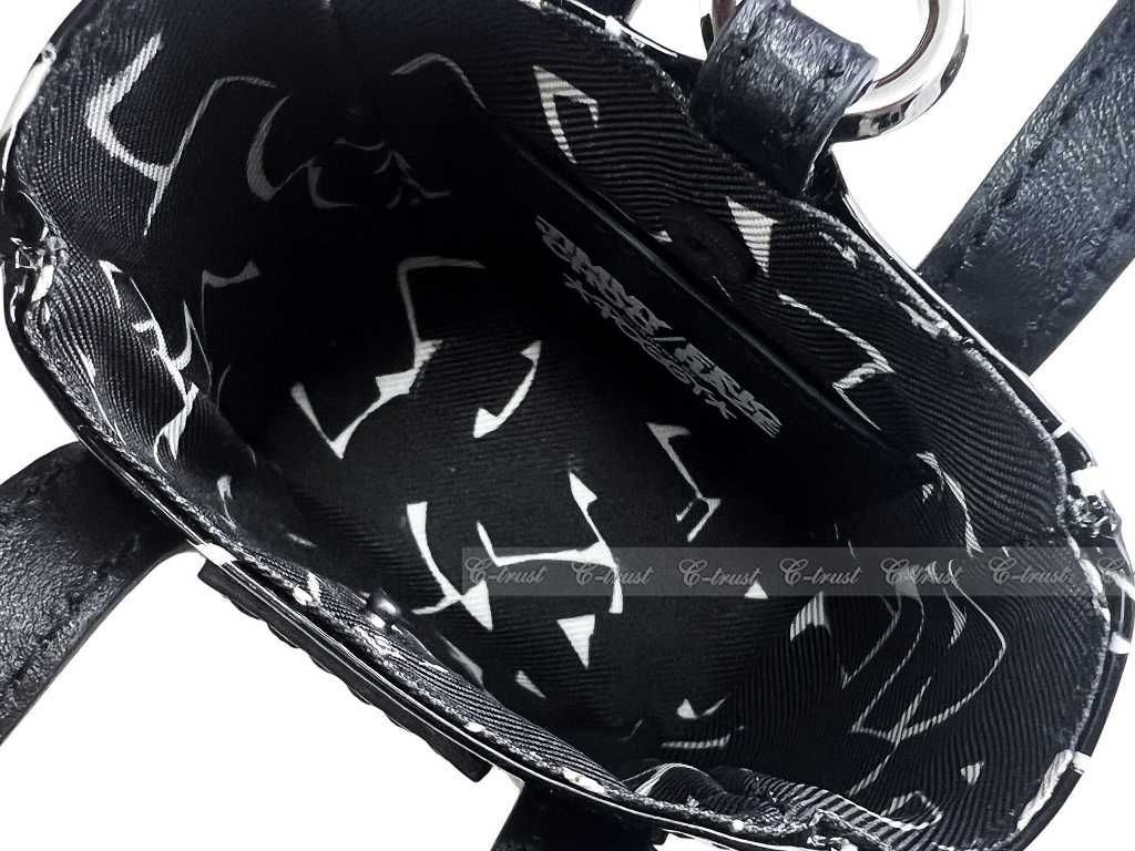 HAZE ジミーチュウ