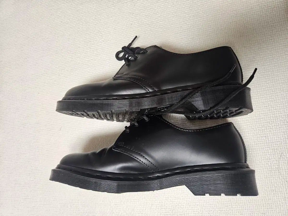 ドクターマーチン 1461