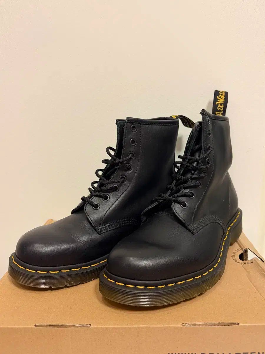 DR. MARTENS ドクターマーチン 1460 ブラック ブーツ 270