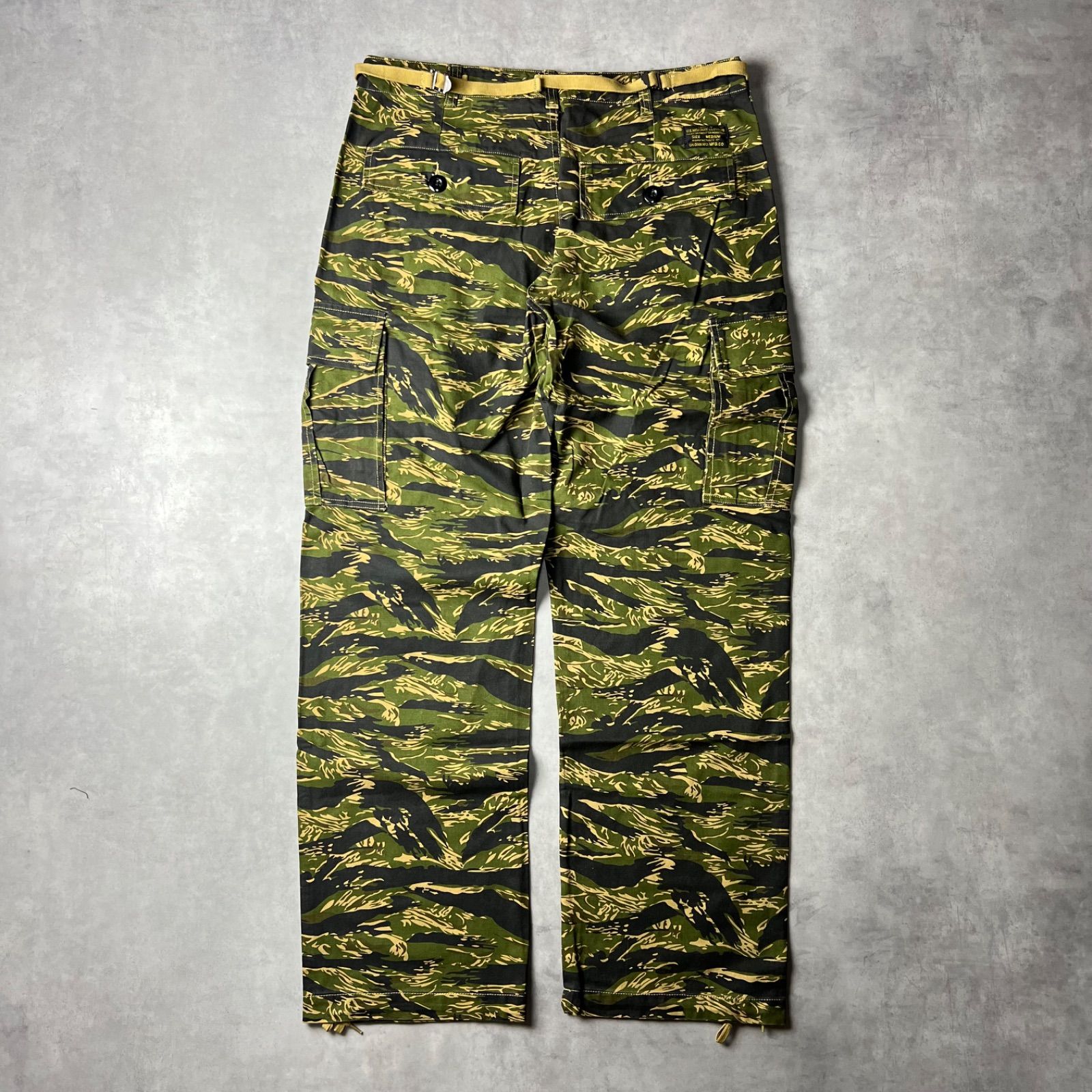 🟥新品未使用🟥 タイガーカモ タイガーストライプ カーゴパンツ ワーク