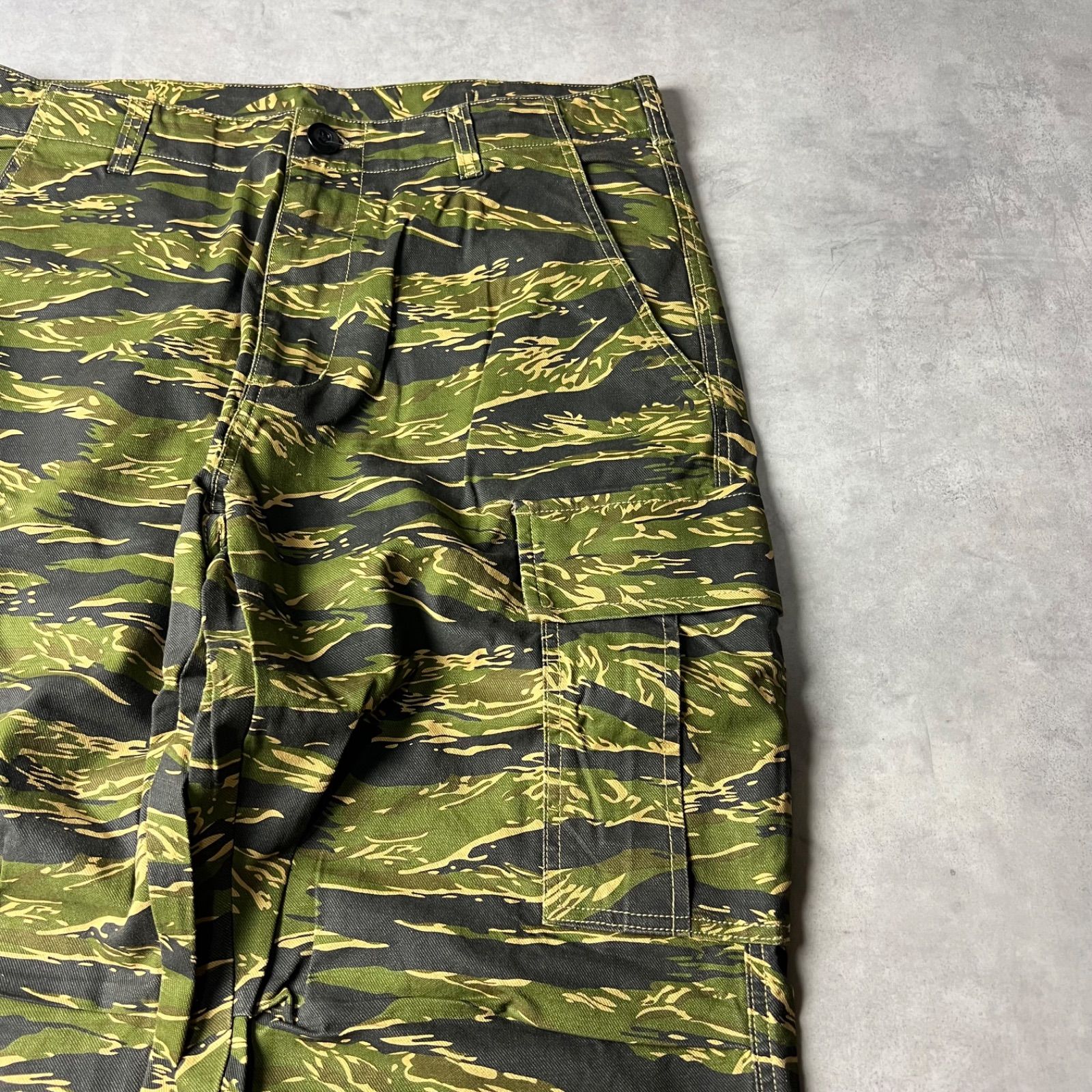 🟥新品未使用🟥 タイガーカモ タイガーストライプ カーゴパンツ ワーク