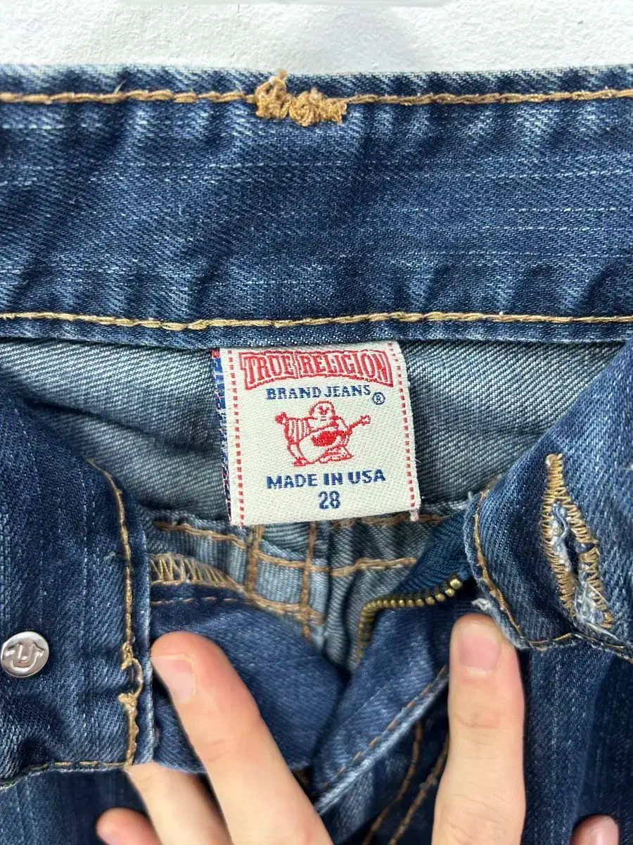 TRUE RELIGION トゥルーレリジョン 星条旗 スティッチ デニム パンツ DECORATOM_COM_BR