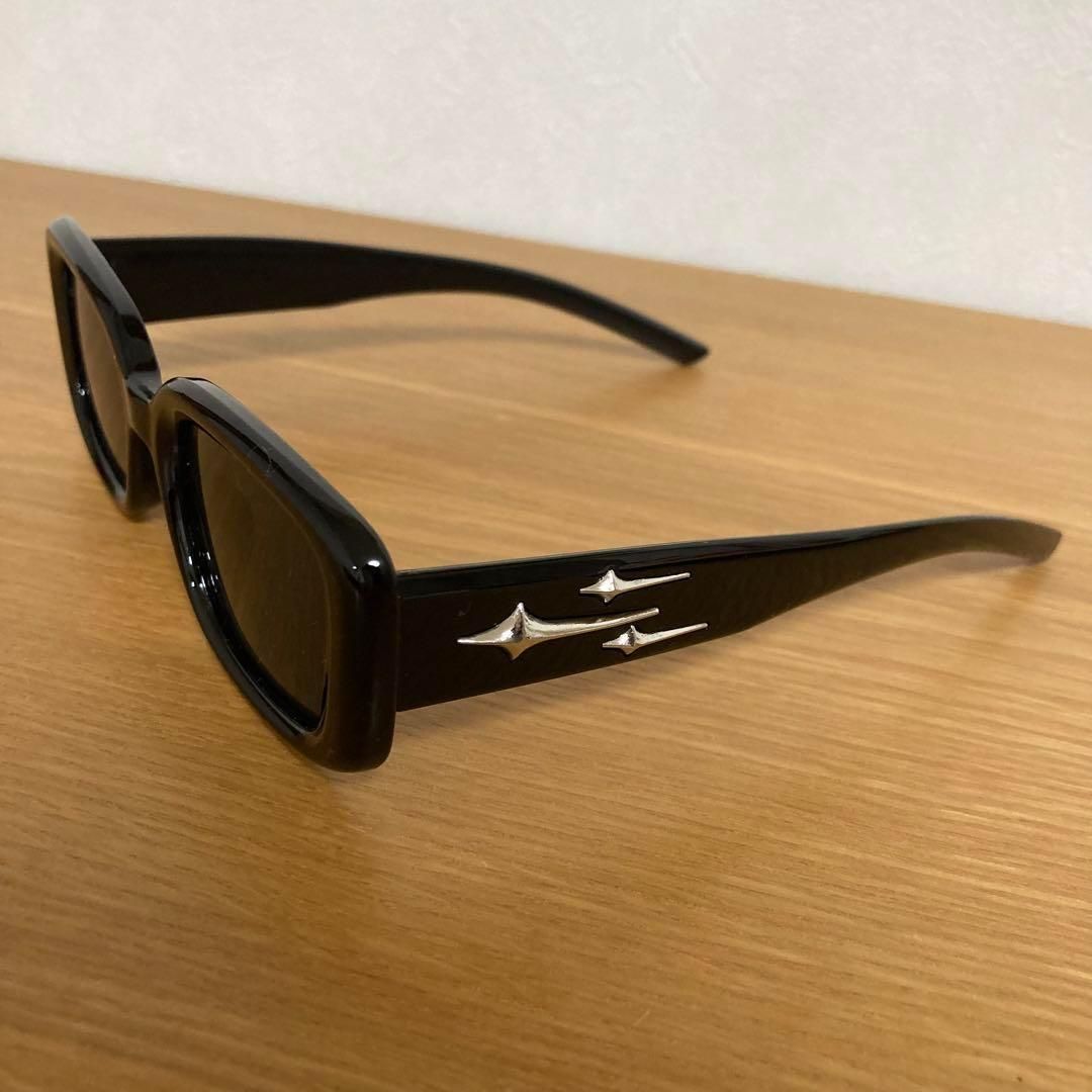 レクタングルサングラスgentle monster キャットアイ ブラック