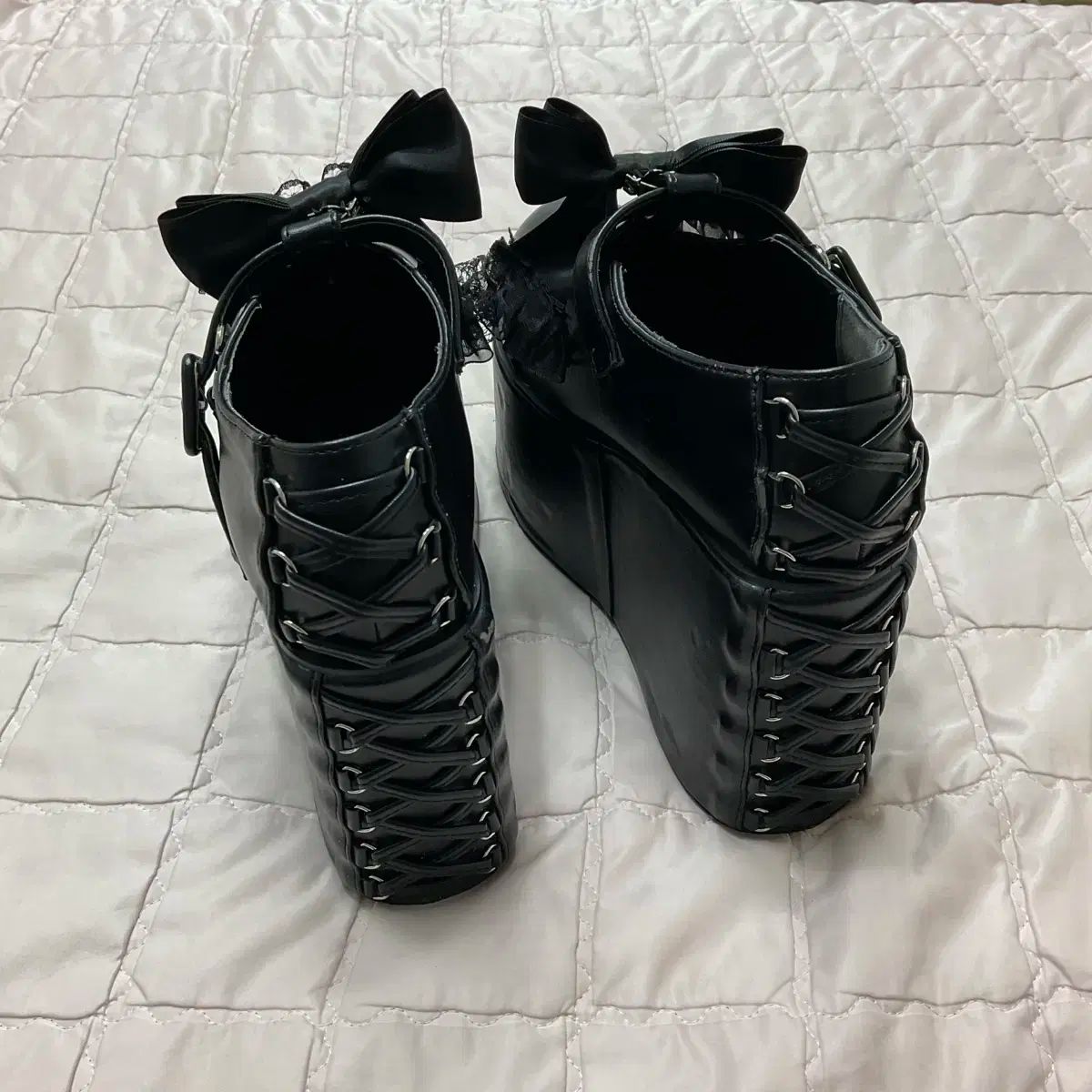  ディアマイラブ DearMyLove ディマ럽 Uテン U-TEN 十字架 パンプス 靴 ヒール スニーカー 靴