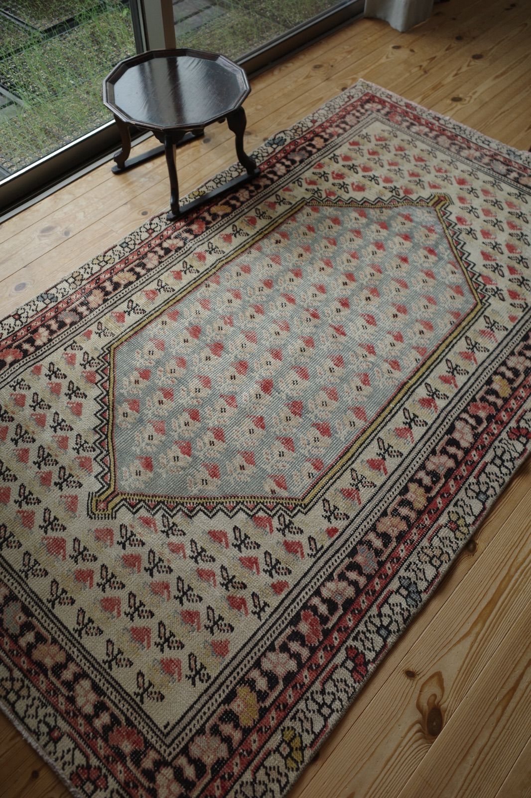 トルコ ウシャク産