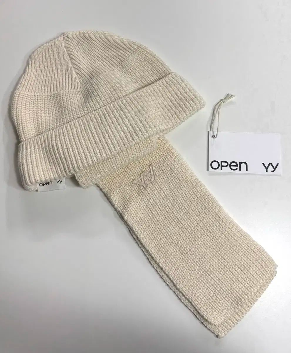  オープンワイワイ アイボリー スカーフ ビーニー ジェニ 着用 ニット帽 ビーニー 帽子