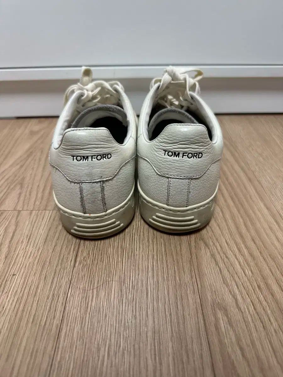 FORD トムフォード