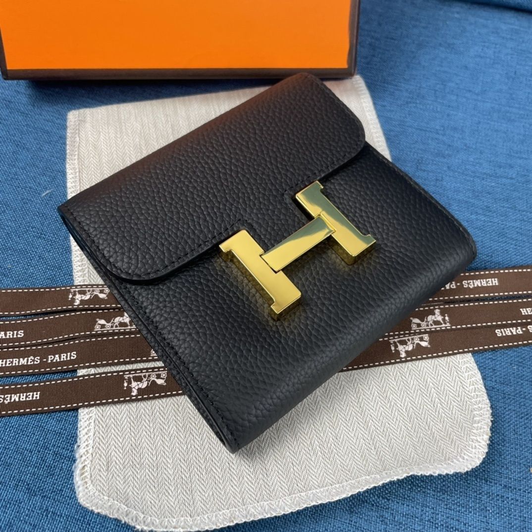 極美品　HERMES エルメス　小銭入れ　ケース　レザー　ネイビー　希少 極美品 HERMES エルメス 小銭入れ コインケース レザー ネイビー 希少