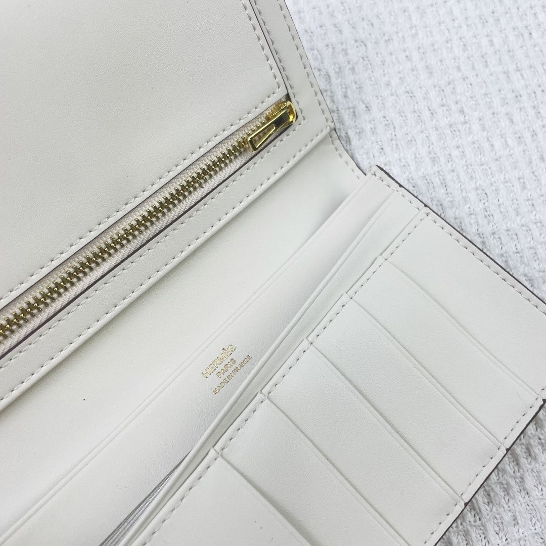 未使用品】最終値下げ HERMES エルメス長財布 さいふ ウォレット
