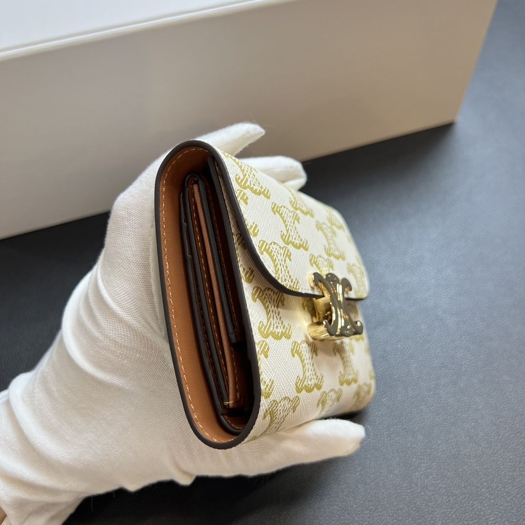 極美品】【希少】レディース CELINE セリーヌ ウォレット 折り財布