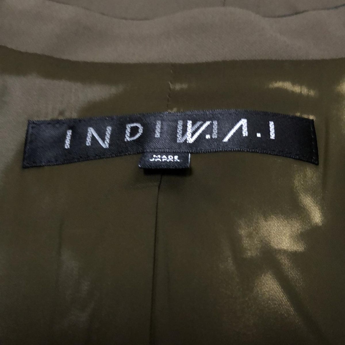 インディビ レディースパンツスーツ