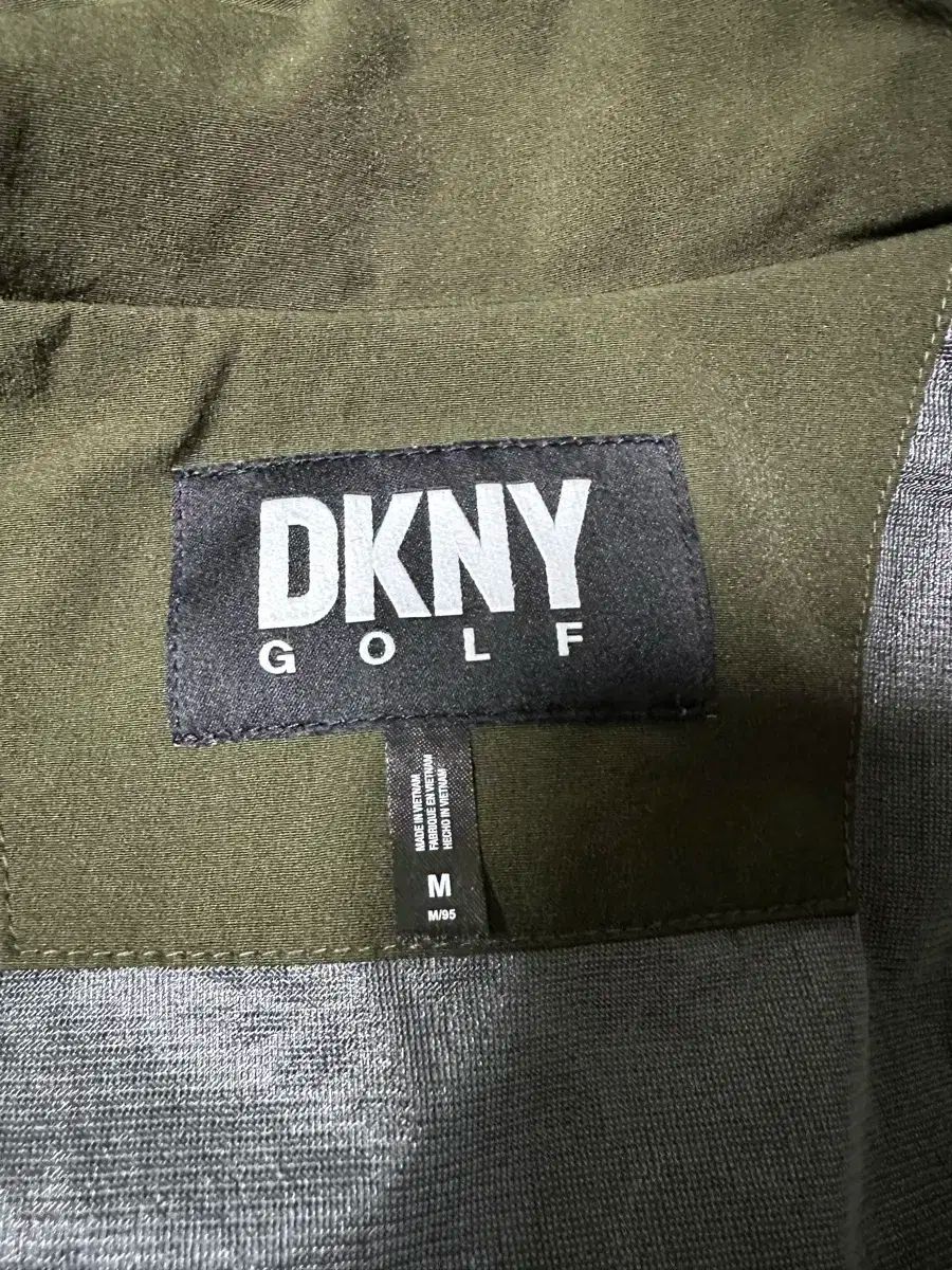 DKNY