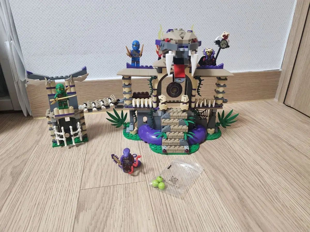 LEGOブロック ニンジャゴー 蛇の神殿 70749