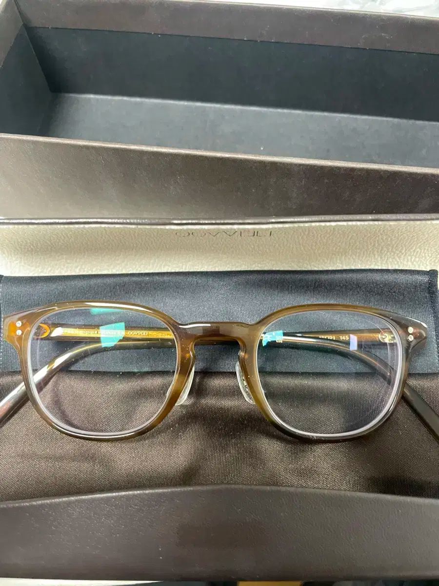 OLIVER PEOPLES オリバーピープルズ フェアモント 45 メガネ