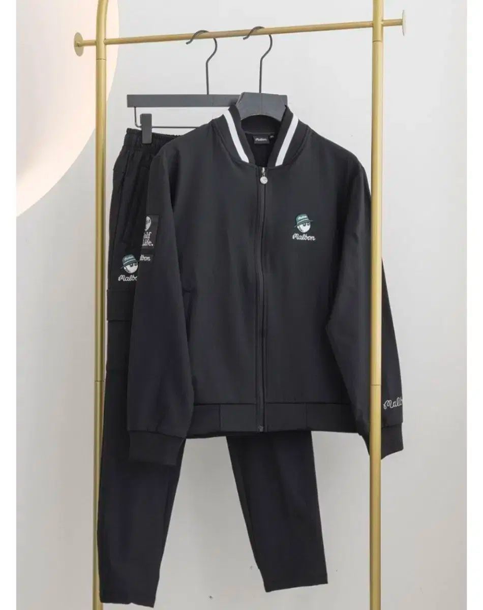 メンズゴルフウェア ブラック スタジアムジップアップセット