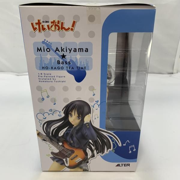 中古　秋山澪1/8スケール フィギュア Amazon.co.jp: けいおん! 秋山澪 (1/8スケールPVC&ABS塗装済み完成品