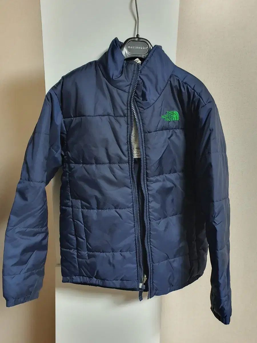THE NORTH FACE ザノースフェイス ネイビー グリーン 2重 アウター 軽量ダウン ウィンドブレーカー 7 8歳