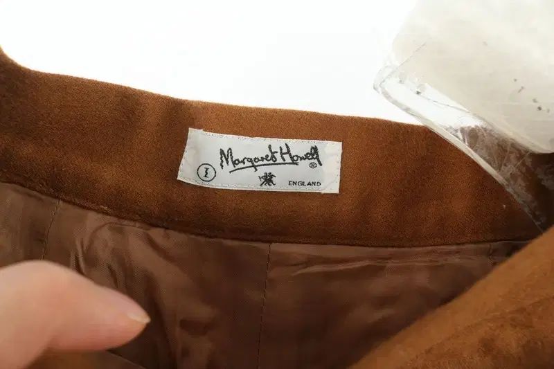 マーガレットハウエル