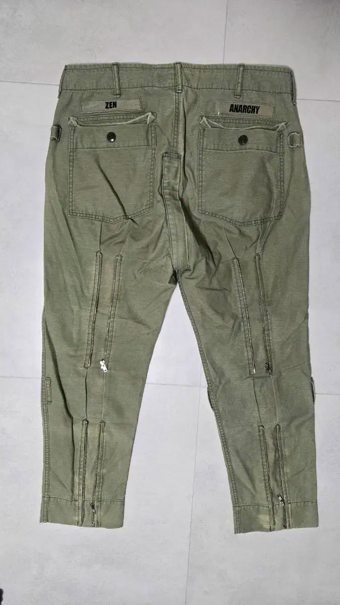 fabrix. サスクワァッチファブリックス 11 ss ボンダイ パンツ