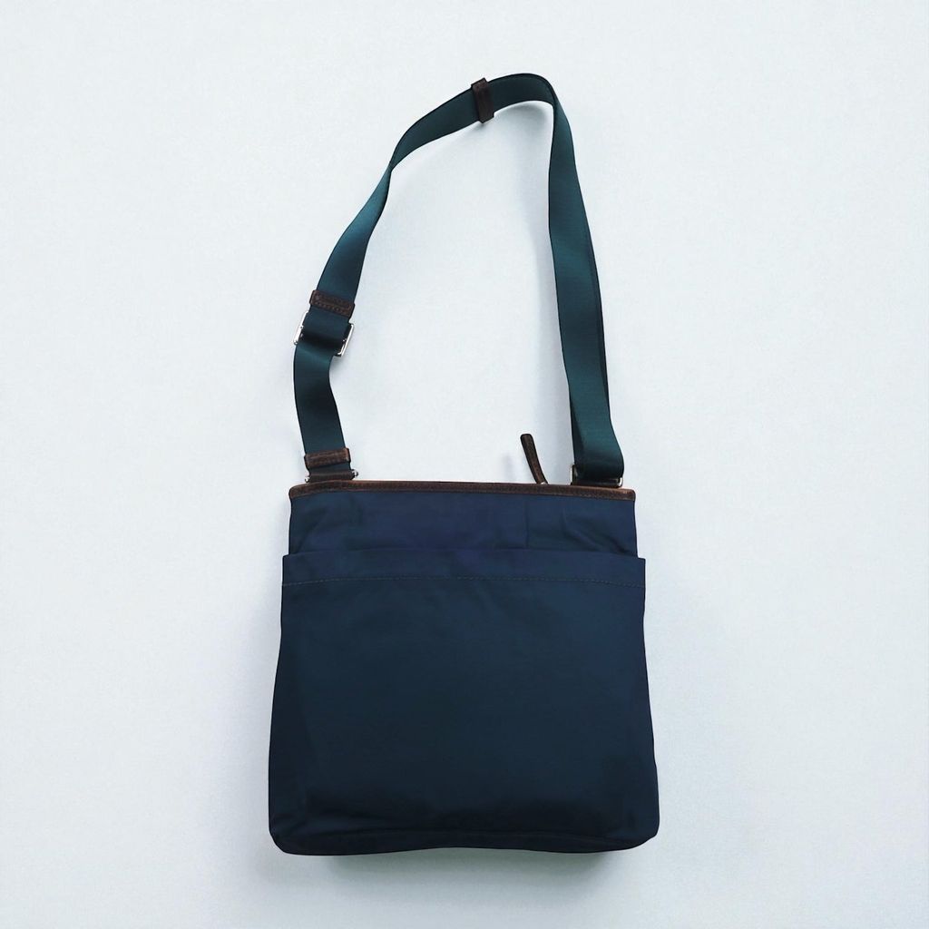 TUMI クロスボディ ショルダーバッグ サコッシュ ネイビー