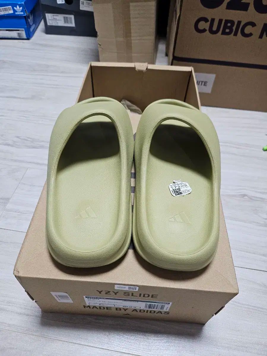  アディダス イージー スライド スリッパ FZ 5904 275 サンダル サンダル