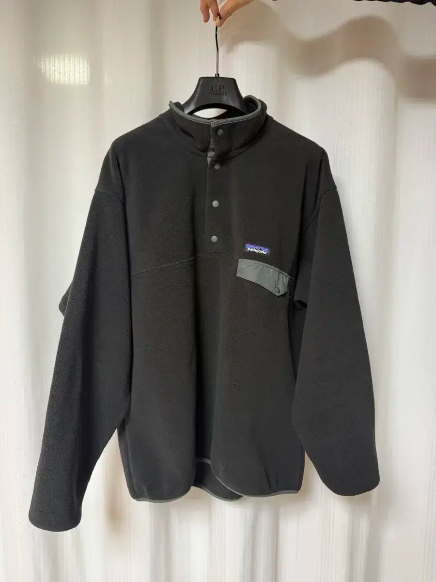 パタゴニア Synchilla シンチラ ブラック ポージー グレー L サイズ