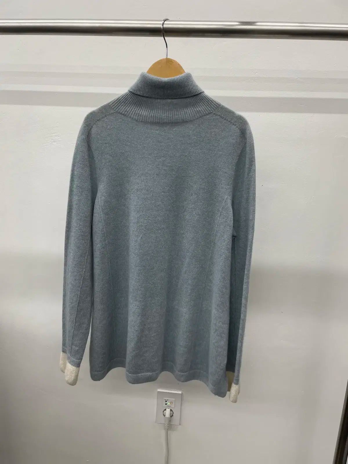 カシミア タートルネック