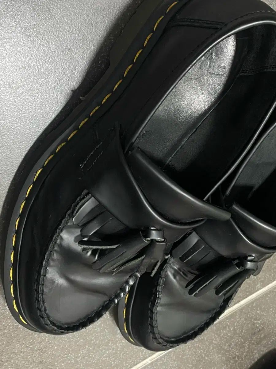 ドクターマーチン エイドリアン