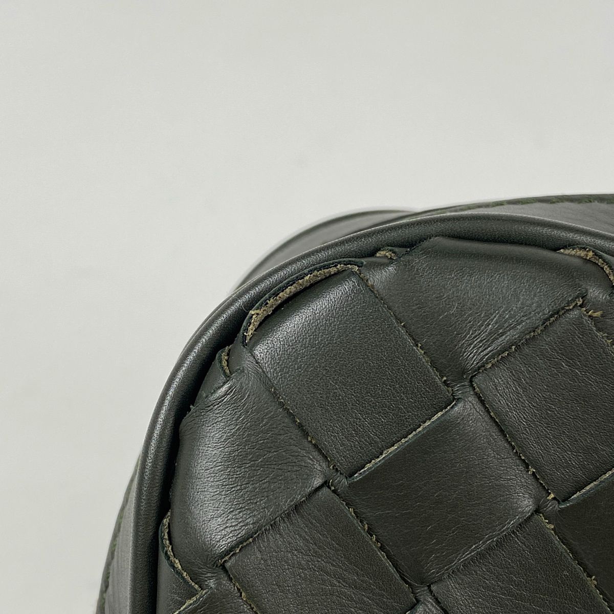 イントレチャート セカンドバッグ