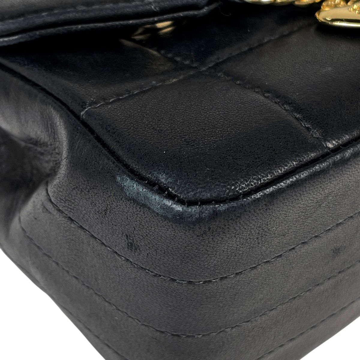 チャーム ショルダーバッグ