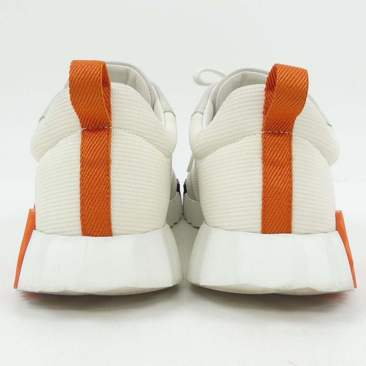 HERMES バウンシング