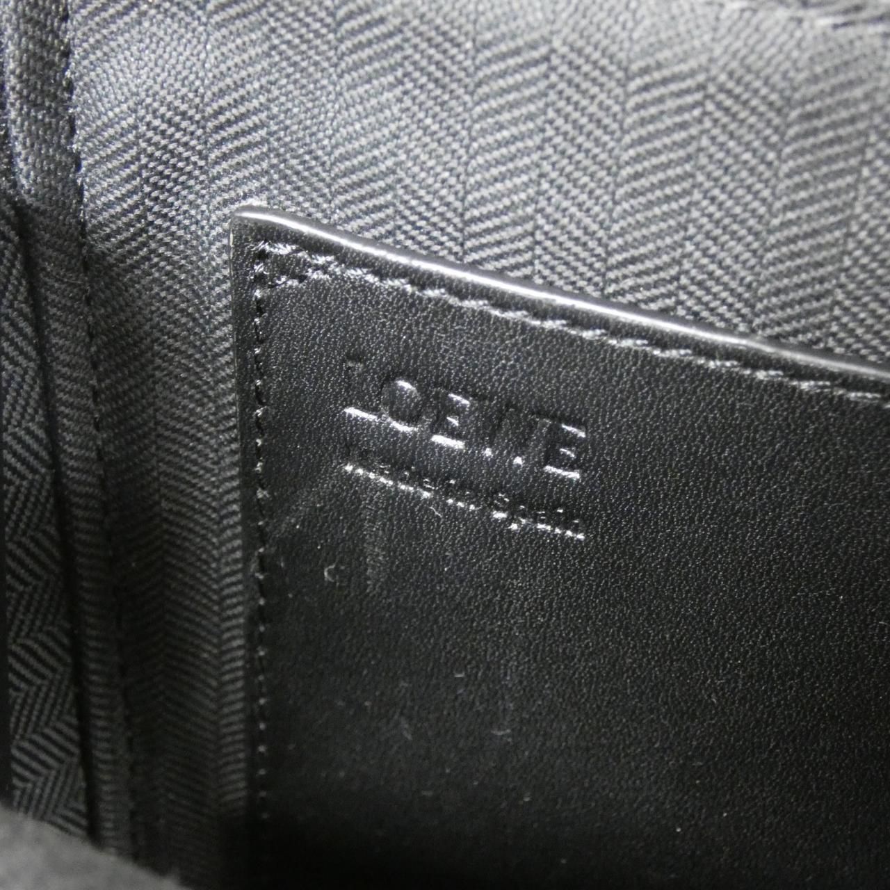 クロスボディ ポケット